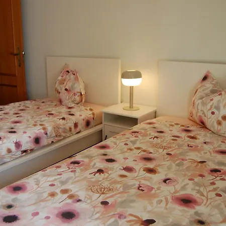 Monte Alegrete With Sea View Villa