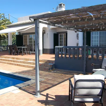 Villa Monte Alegrete With Sea View *